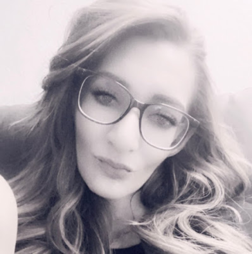 Meet your Posher, Brittney